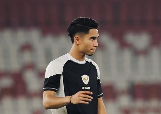 gambar-potongan-rambut-burst-fade